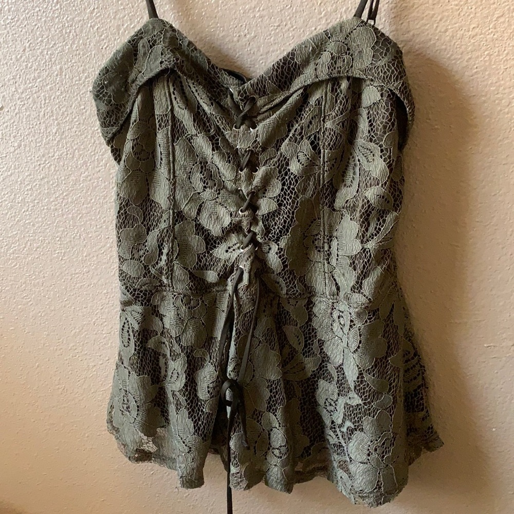 Green lace top